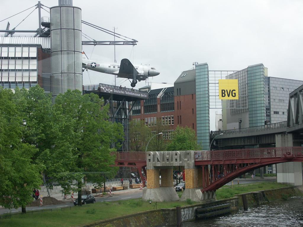 {Clic pour voir plus grand}