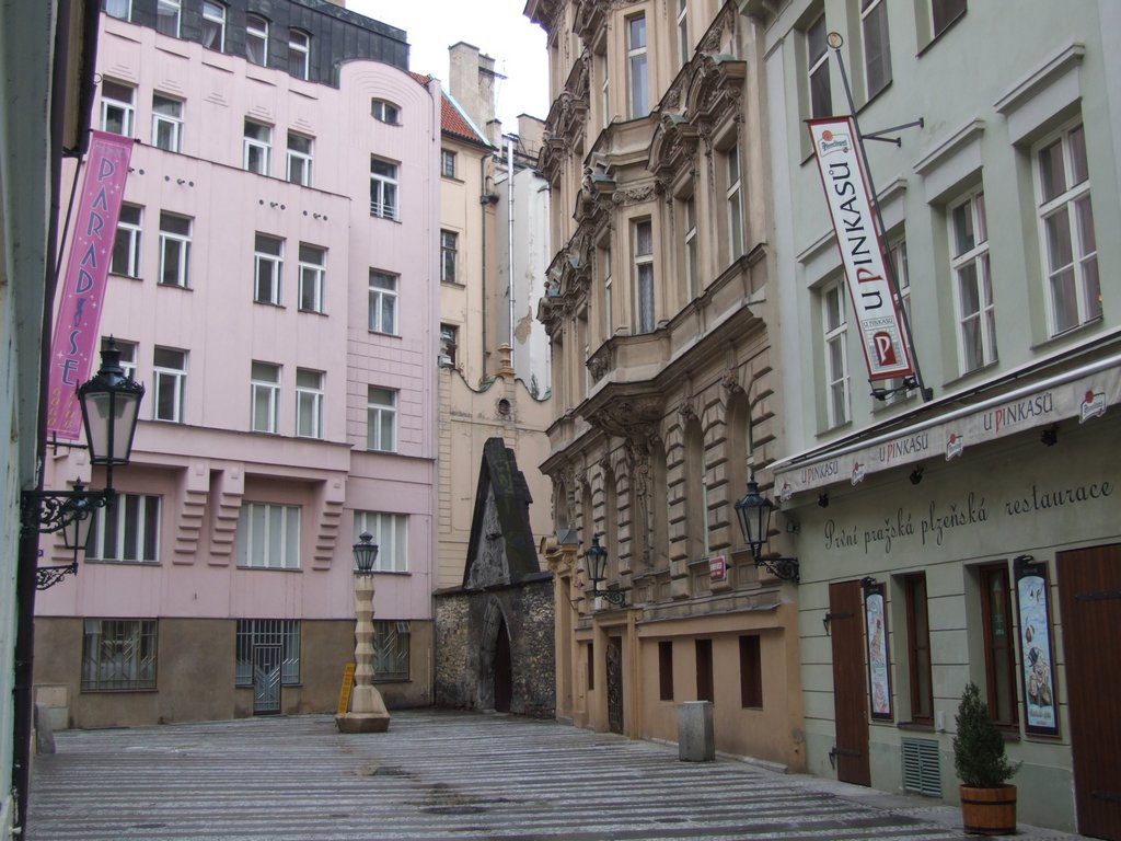 Cliquer pour voir l'image suivante