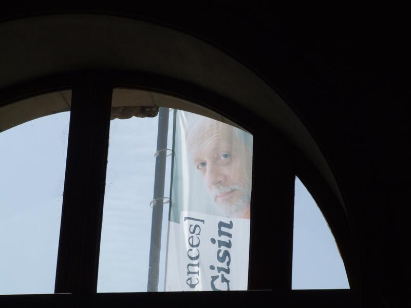 Cliquer pour voir l'image suivante