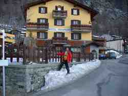 Clic pour agrandir l'îmage (1024x768 pixels; 149 KB)