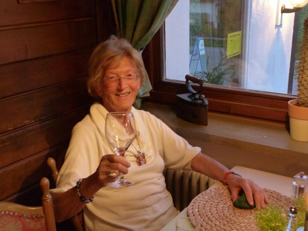 Cliqeu pour voir l'image suivante