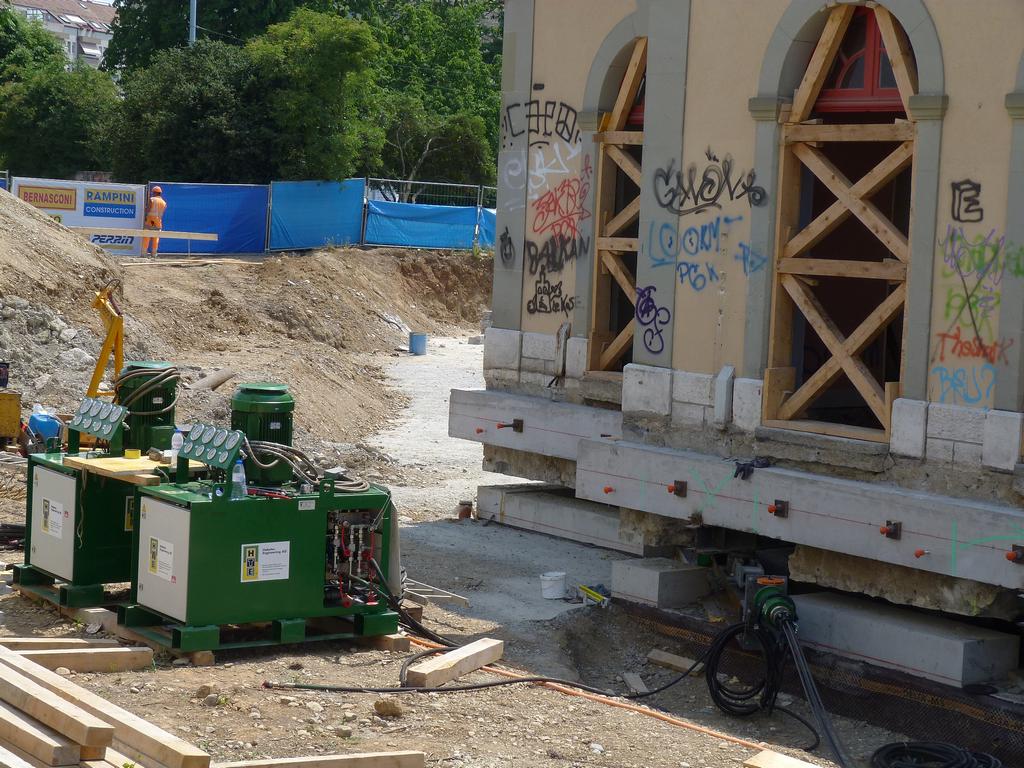 Clic pour l'image suivante