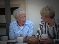 Click to see big picture (1024x768 pixels; 85 KB)