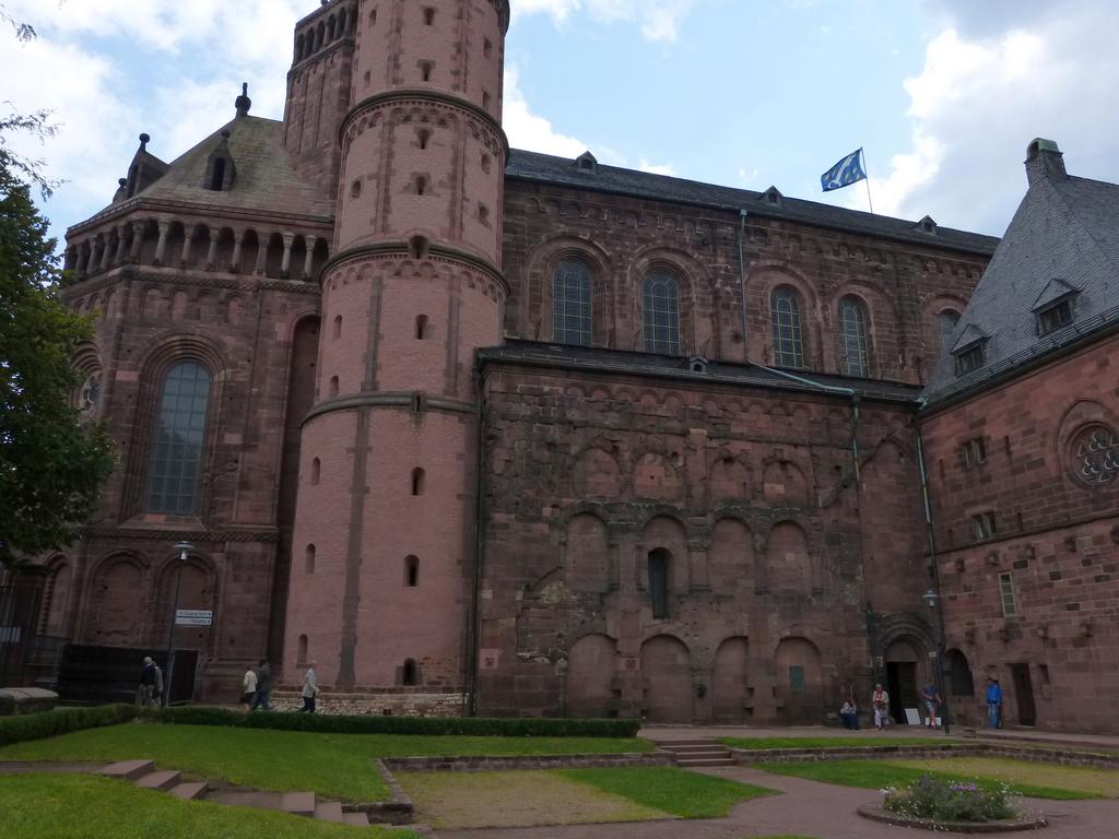 {Clic pour voir plus grand}