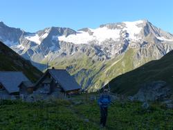 Click to see big picture (1024x768 pixels; 121 KB)