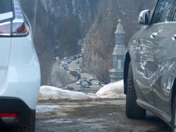 Click to see big picture (1024x768 pixels; 93 KB)