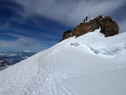 Click to see big picture (1024x768 pixels; 74 KB)