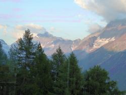 Click to see big picture (1024x768 pixels; 89 KB)