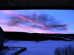 Click to see big picture (1024x768 pixels; 60 KB)