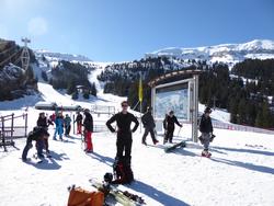 Click to see big picture (1024x768 pixels; 135 KB)