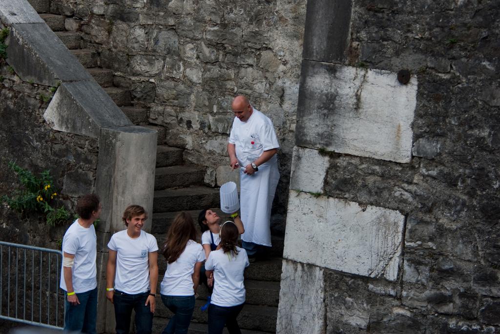 Pour l'image suivante