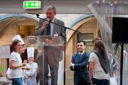 Pour agrandir l'image (1024x685 pixels; 117 KB)