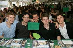 Pour agrandir l'image (1024x683 pixels; 136 KB)