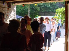 1345.jpg (62011 bytes)