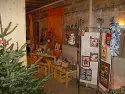 Click to see big picture (667x500 pixels; 34 KB)